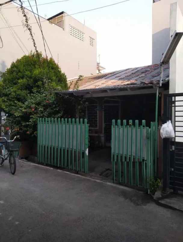 rumah gading elok timur