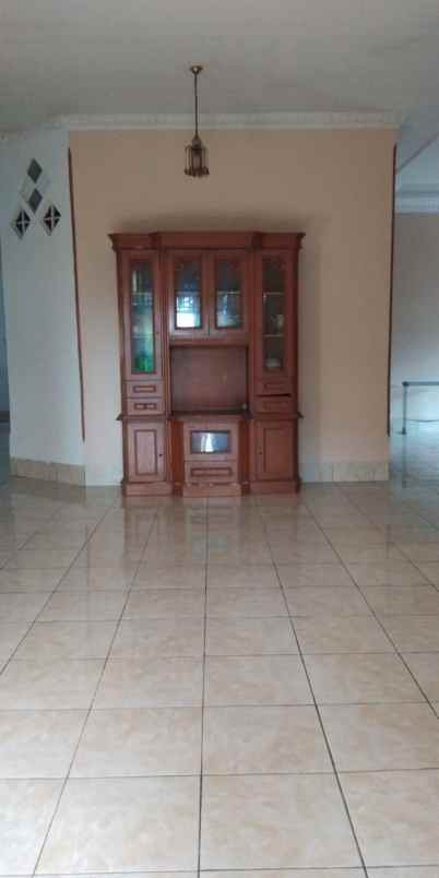 rumah jl cilubang nagrak cifor