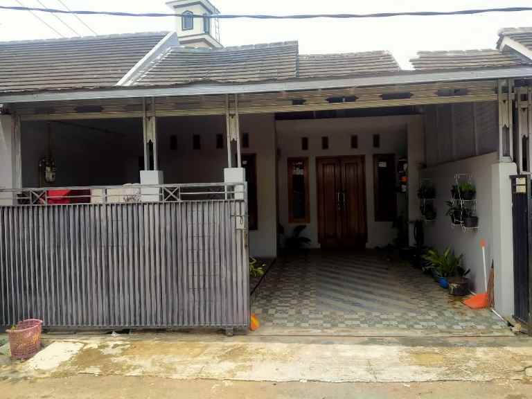 rumah jln perumahan taman