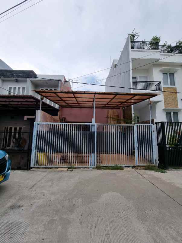 rumah kelapa cengkir timur