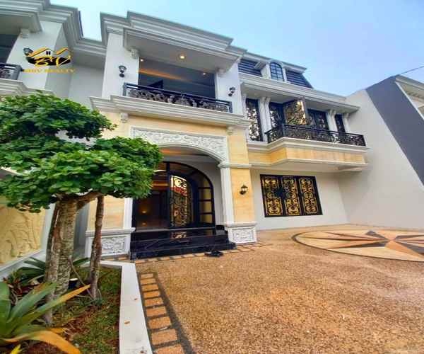 rumah keren lingkungan nyaman di kebagusan jaksel