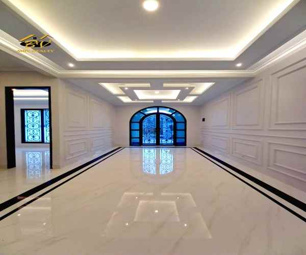 rumah keren lingkungan nyaman di kebagusan jaksel