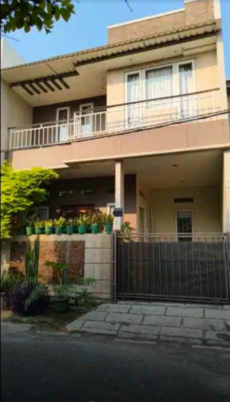 rumah komplek jati bening baru