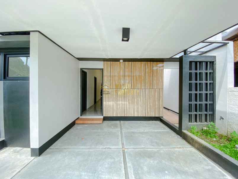 rumah kontemporer siap huni dekat jalan lpmp kalasan