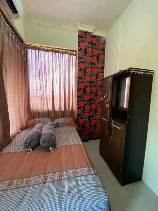 rumah kos di kalijudan 3 lantai full