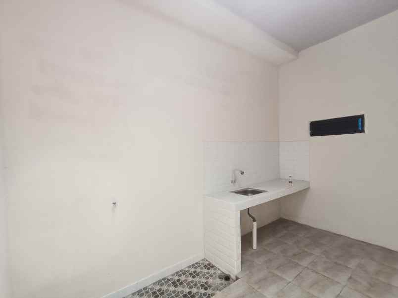 rumah kost baru 7 kamar dekat pasar ace mijen semarang