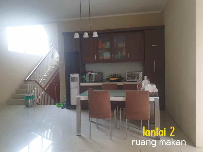 rumah level split kebayoran residence bintaro jaya