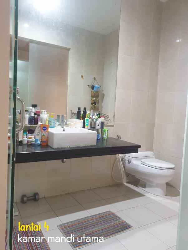 rumah level split kebayoran residence bintaro jaya