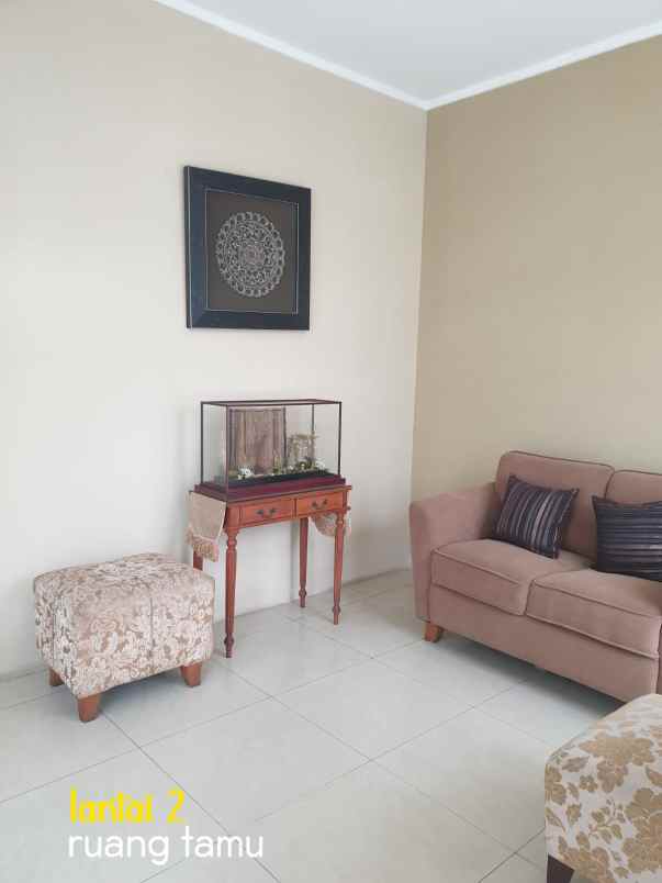 rumah level split kebayoran residence bintaro jaya