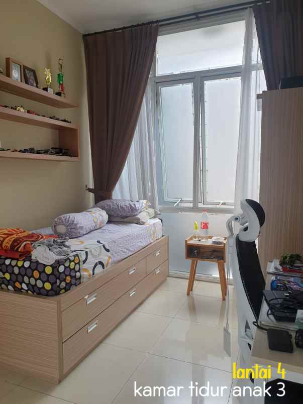 rumah level split kebayoran residence bintaro jaya
