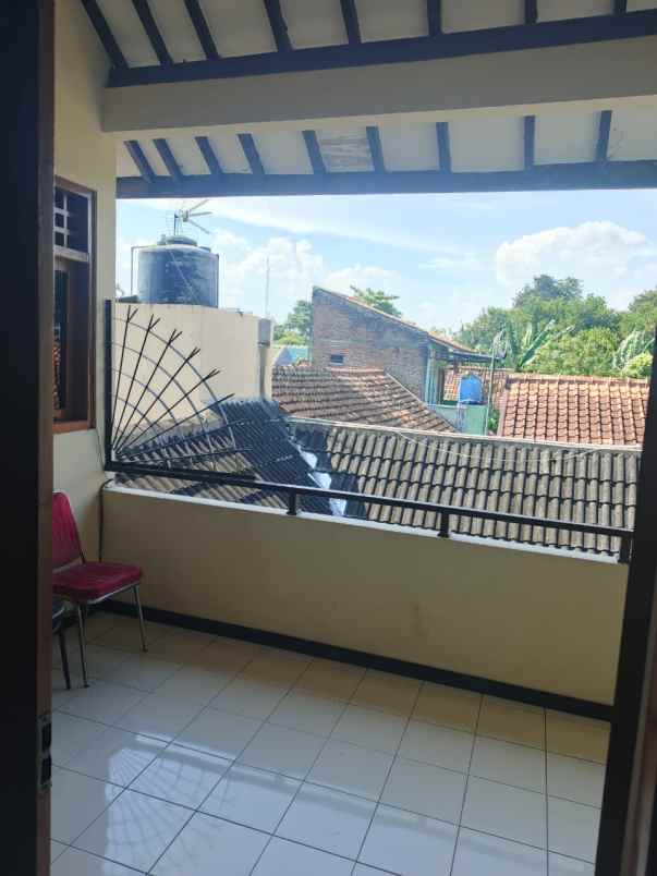 rumah luas fully furnished di kota jogja