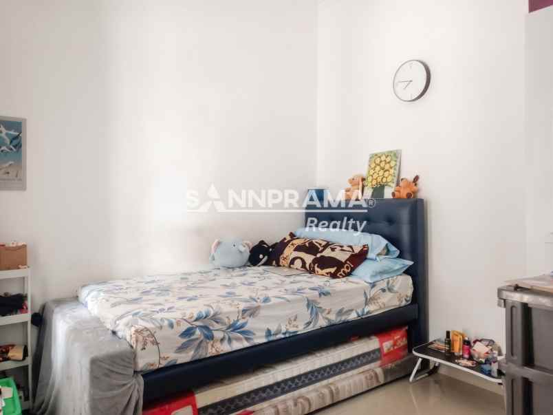 rumah luas siap huni di cimanggis depok