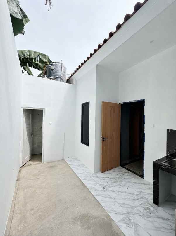 rumah mewah 1 lantai dekat kawasan grand depok city