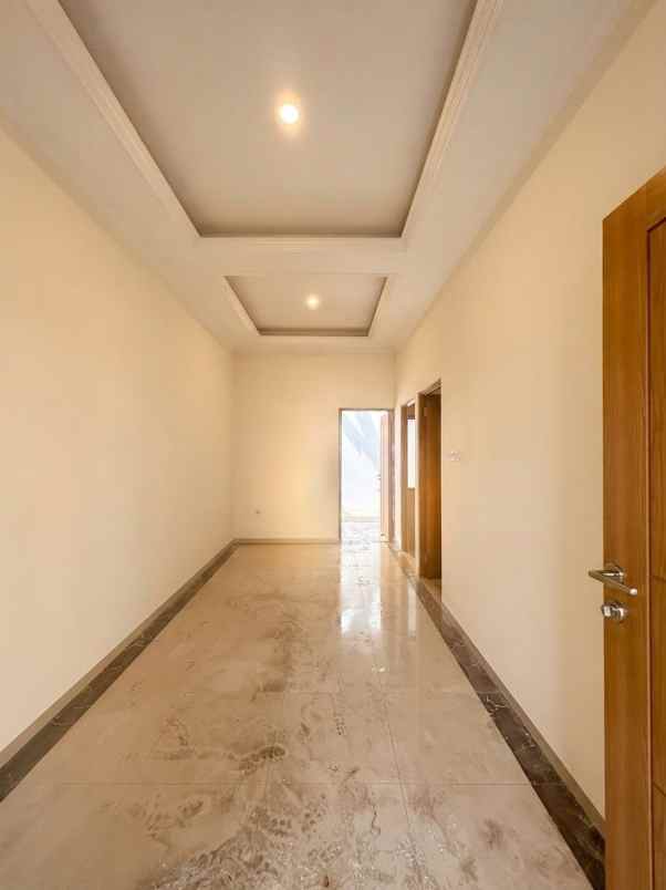 rumah mewah 1 lantai dekat kawasan grand depok city
