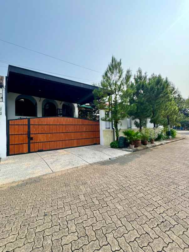 rumah mewah 2lt pool premium quality villa cinere mas