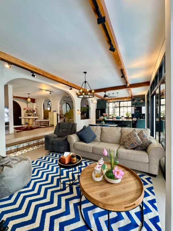 rumah mewah 2lt pool premium quality villa cinere mas