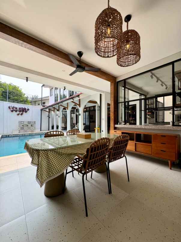 rumah mewah 2lt pool premium quality villa cinere mas