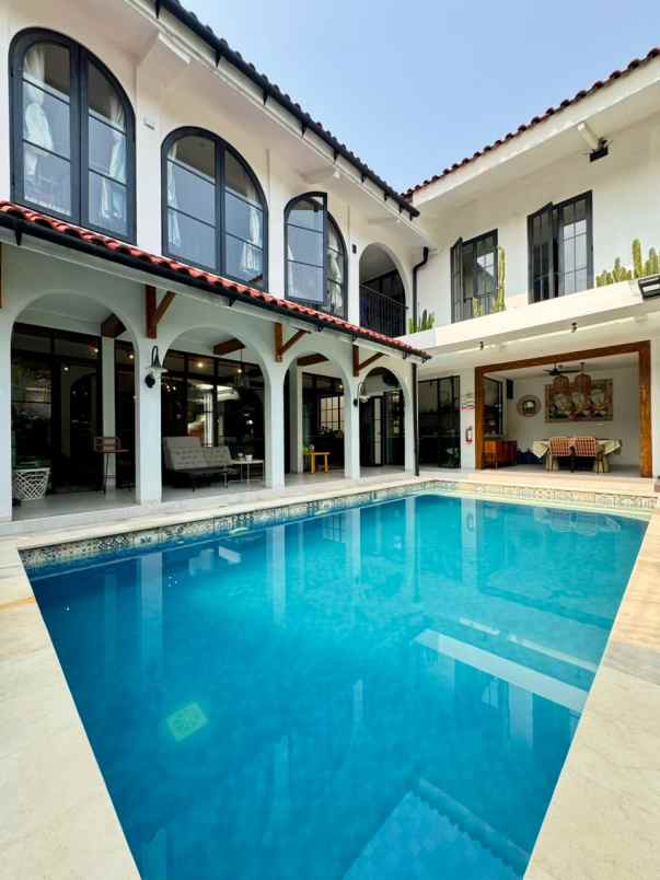 rumah mewah 2lt pool premium quality villa cinere mas