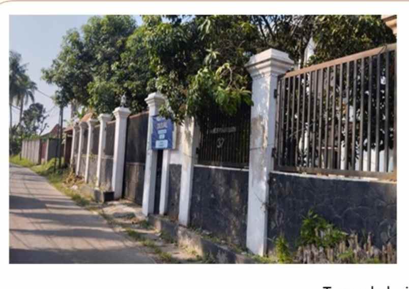 rumah mewah dan luas dijual dengan harga dibawah njop