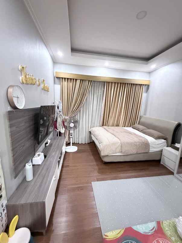 rumah mewah di cluster concerto beach pik jakarta