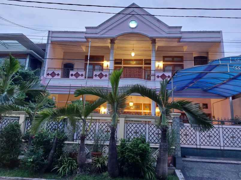 rumah mewah di duren sawit jakarta