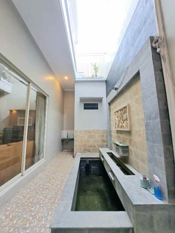 rumah minimalis 2 lantai wisma permai surabaya timur