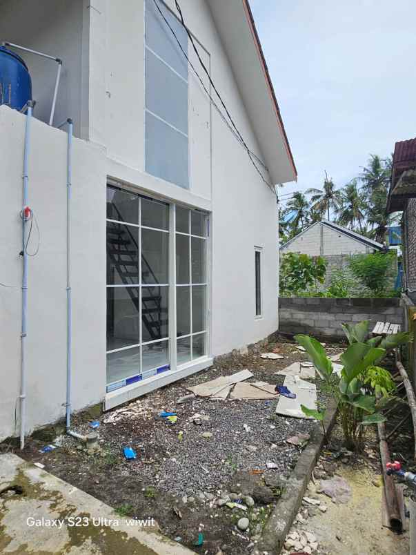 rumah minimalis mezanine dekat jalan paris bantul