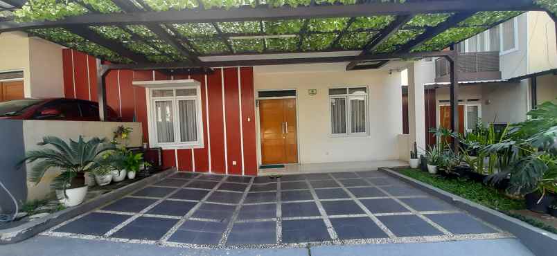 rumah minimalis modern sayap padasuka bandung