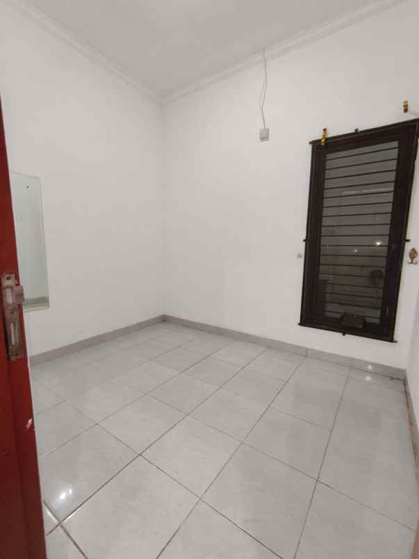 rumah minimalis murah bebas banjir di jati asih