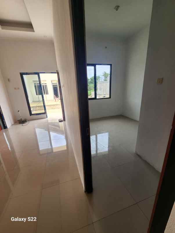 rumah murah 200 jutaan dekat stasiun didepok