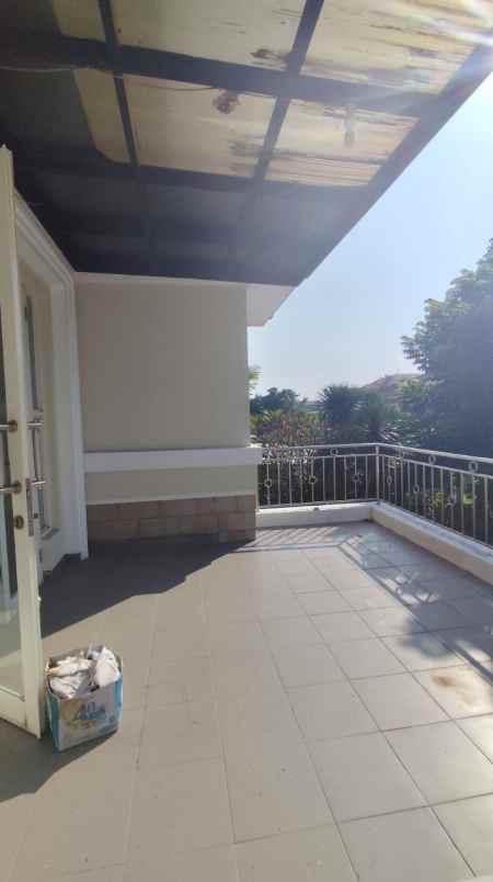 rumah puri galaxy hadap timur