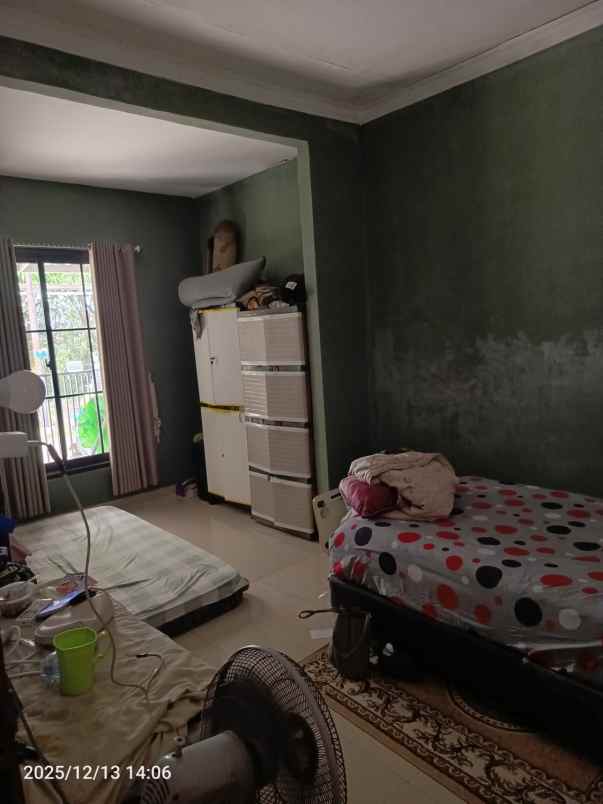 rumah second dalam taman anyelir 3 kalimulya depok