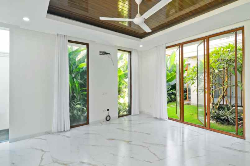 rumah semi villa di kawasan sanur bali