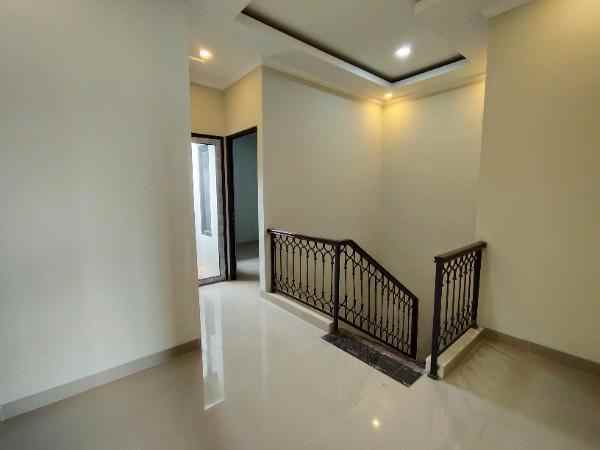 rumah siap huni dekat gdc cilodong depok