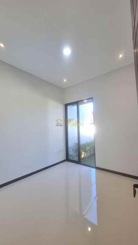 rumah siap huni tanah luas dekat pasar jangkang sleman