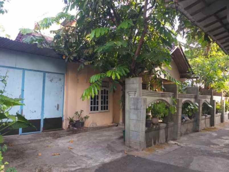 rumah solo kota 198m2 dekat solosquare 900jt