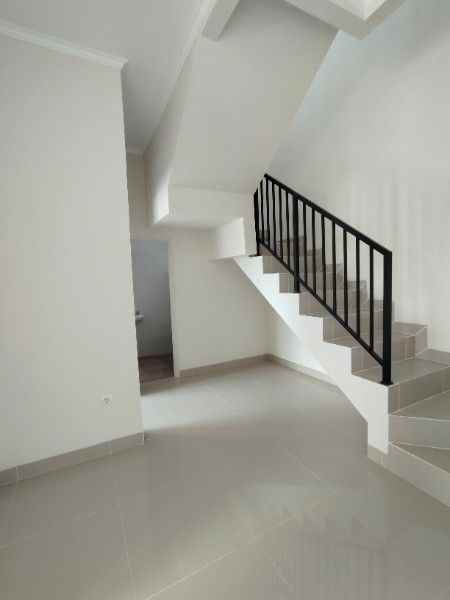 rumah strategis di cimanggis depok