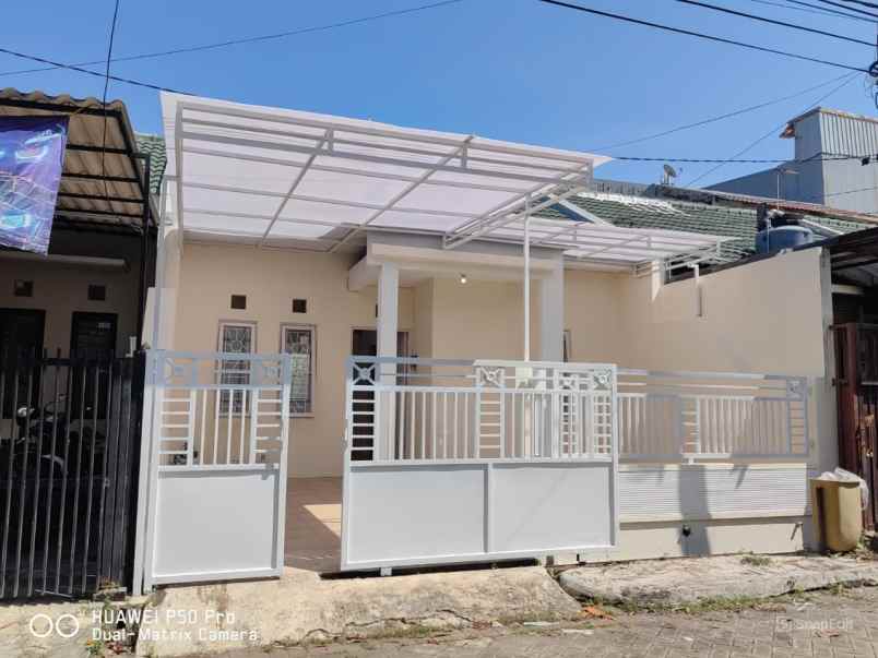 rumah sukolilo dian regency surabaya 1 lantai