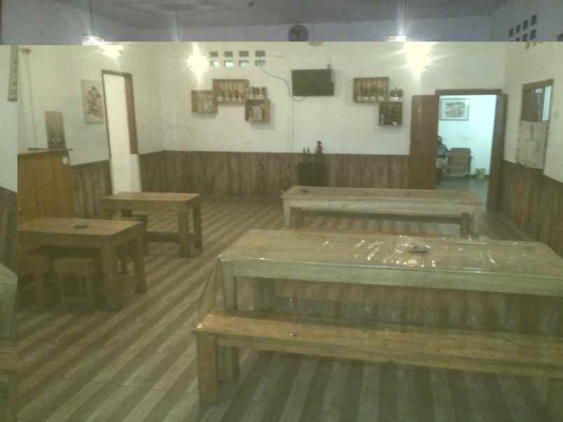 rumah tepi jalan dekat bank bni