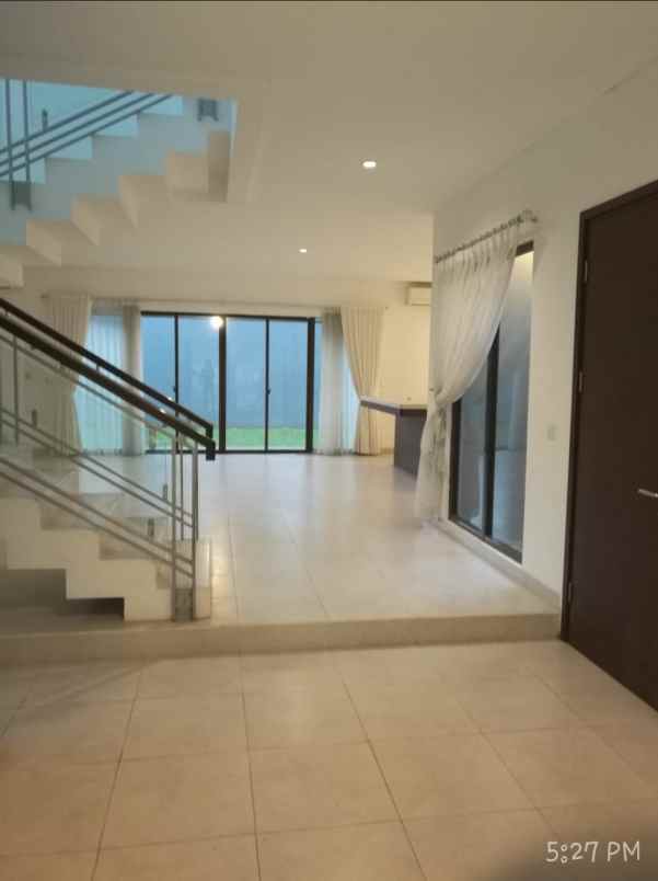 rumah vermont parkland