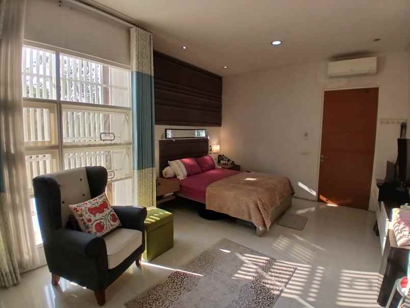 rumah wisma mukti klampis semolo siap huni