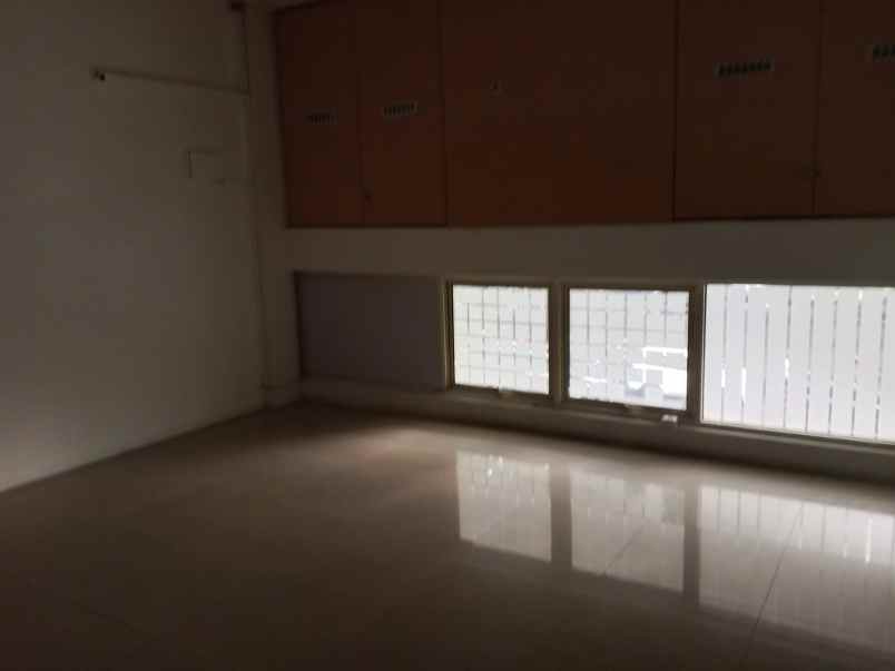sewa ruko super strategis di area gandaria