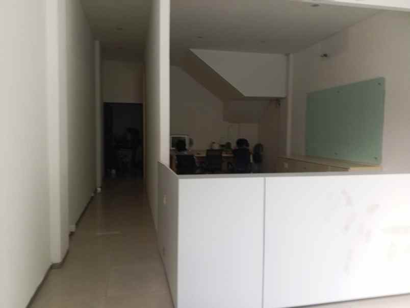 sewa ruko super strategis di area gandaria