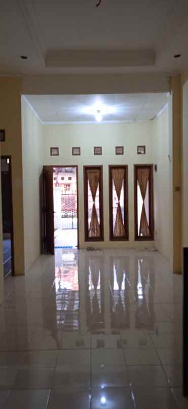 sewa rumah taman harapan baru bekasi kota c0511