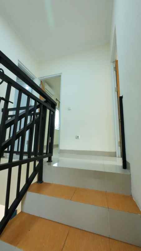 siap huni rumah luas jatiasih bekasi