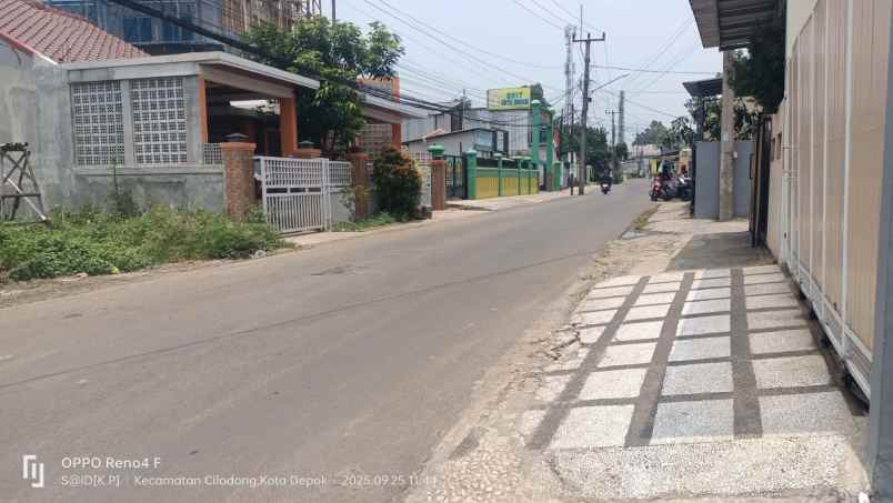 tanah 400 m2 sewa cocok untuk usaha di kalimulya depok