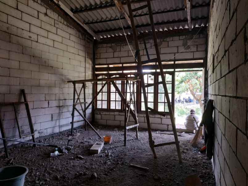 tanah dn bangunan 0 jln aspal pagerwojo