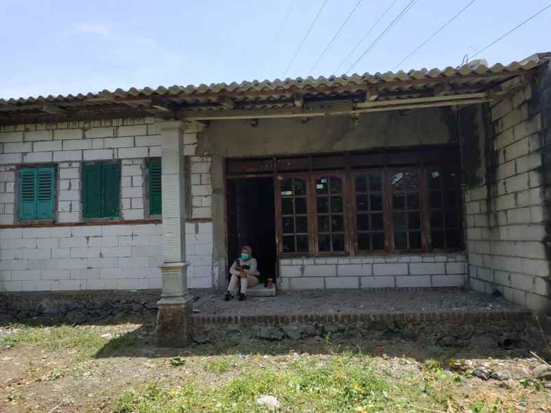 tanah dn bangunan 0 jln aspal pagerwojo