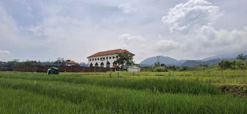 tanah luasan besar kawasan pacet murah dan strategis