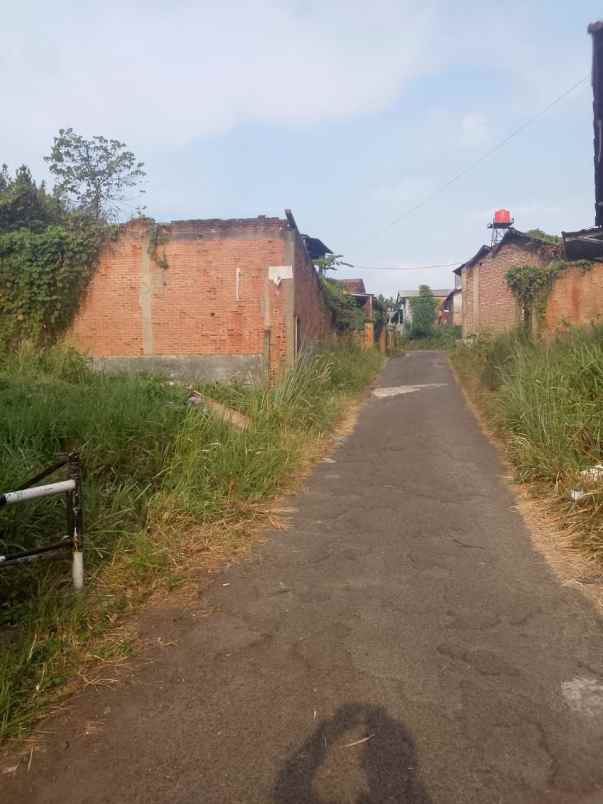 tanah strategis di kedamaian